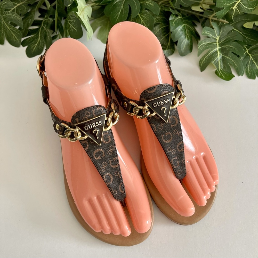 NWOT GUESS T-Strap Sandals